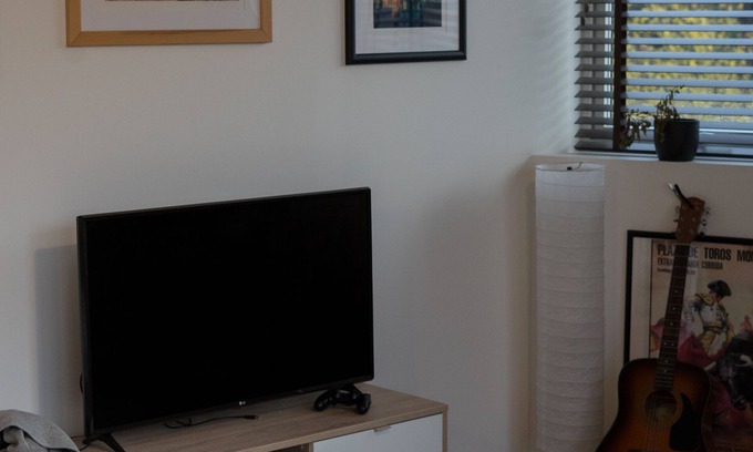 Stratford Apartment | Victoria park apartment in vibrant East London area