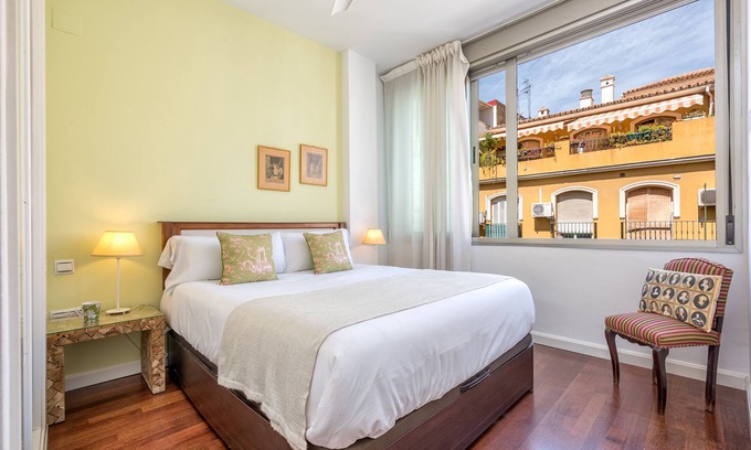 El Ejido Apartment | Victoria Premium Apartment