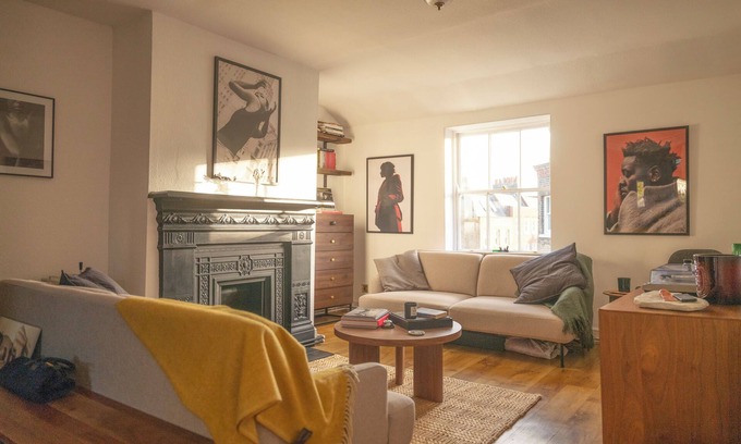 Bloomsbury Apartment | Victorian loft apartment on quiet street in Bloomsbury