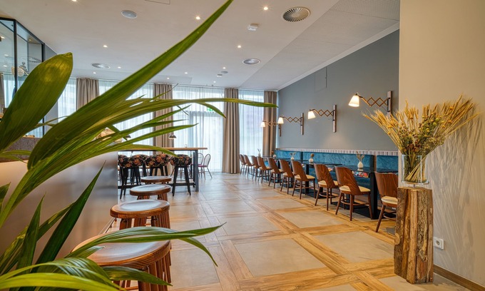Bruhl-Guterbahnhof Hotel | Vienna House Easy by Wyndham Freiburg
