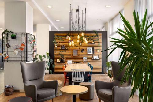Otopeni Hotel | Vienna House Easy by Wyndham Bucharest Airport