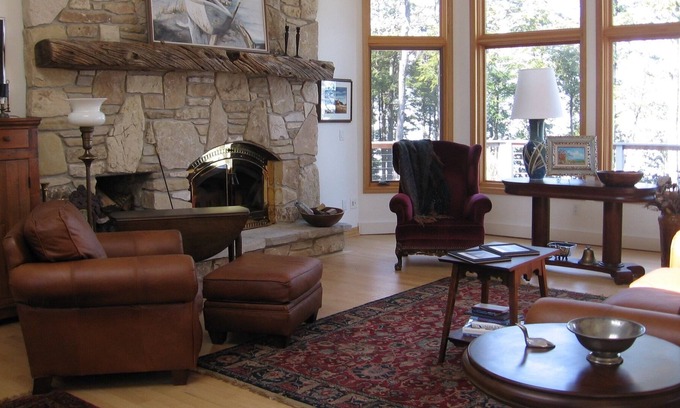 Gills Rock House | View the Lake from Every Room - Hedgehog Harbor--