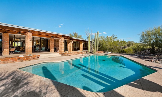 Catalina Foothills Estates House | Views! Gracious Historic Mid-Century Foothills Home.