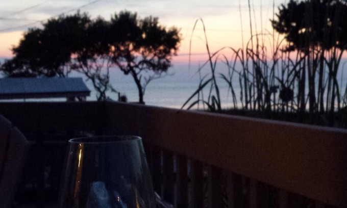 Town Bank House | Views of the Delaware Bay. One house away from Bayside's free beach