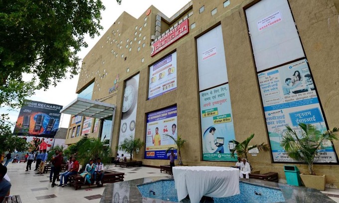 Patna Hotel | Vijaya Tej Clarks Inn