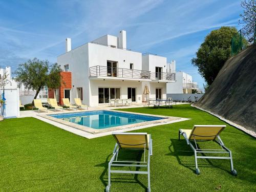 Patio Villa | Vila Nalia