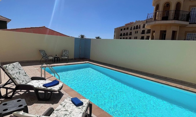 Sonnenland House | Villa | Private Pool | Private Parking | BBQ |