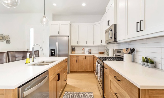 Bloomington House | Villa #18 at Bloomington Country Club