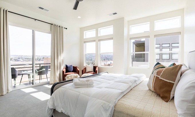 Bloomington House | Villa #27 at Bloomington Country Club