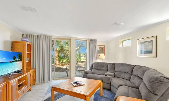 Jekyll Island Condo | Villa 290 - updated condo with gorgeous ocean views
