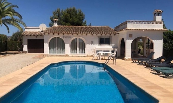 El Tesoro Ski Chalet | Villa 3 bedrooms | 6 guests | private pool