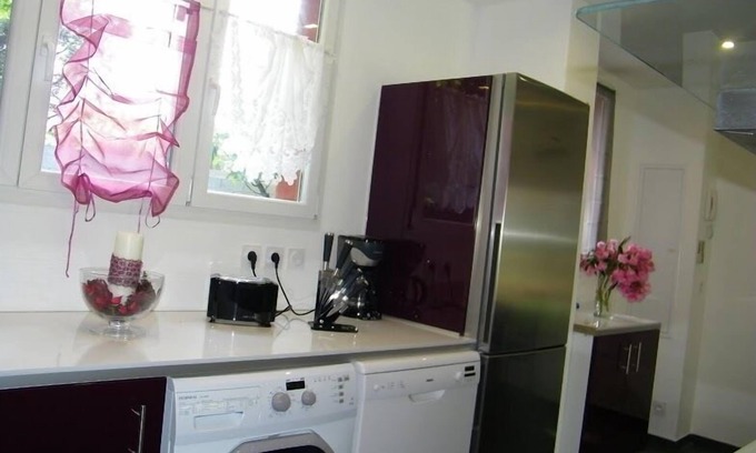 Santa-Lucia-di-Moriani Villa | Villa 3 rooms 100 M2- (3 *) Beach 200 m-Terrace 40 M2- Secured Garden 1500 M2-