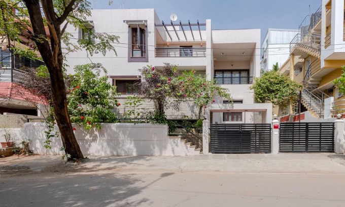 HSR Layout House | Villa 9C by Revkeys
