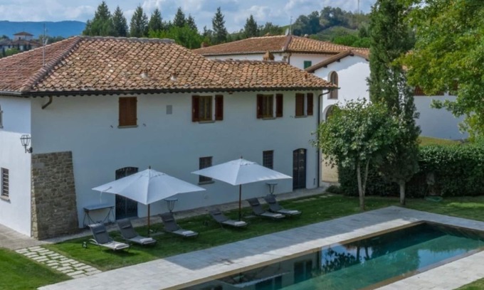 Reggello Villa | VILLA ACQUA, Unique villa 30 minutes from Florence