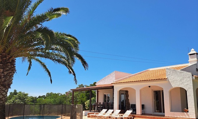 Colinas Verdes Villa | Villa Alegria - A Private, Cozy Retreat in Nature