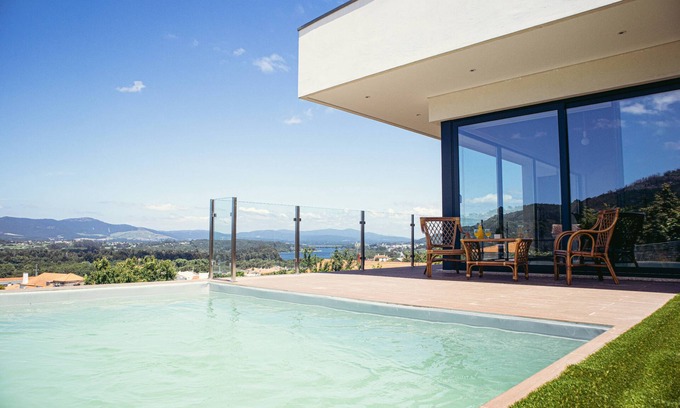 Cardielos Villa | Villa Amores Riverview - Scenic Getaway | uChill