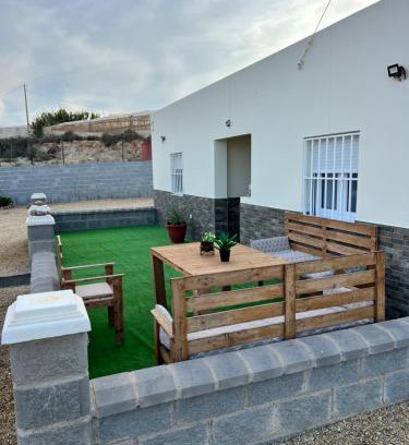 Pujaire House | Villa Amanecer