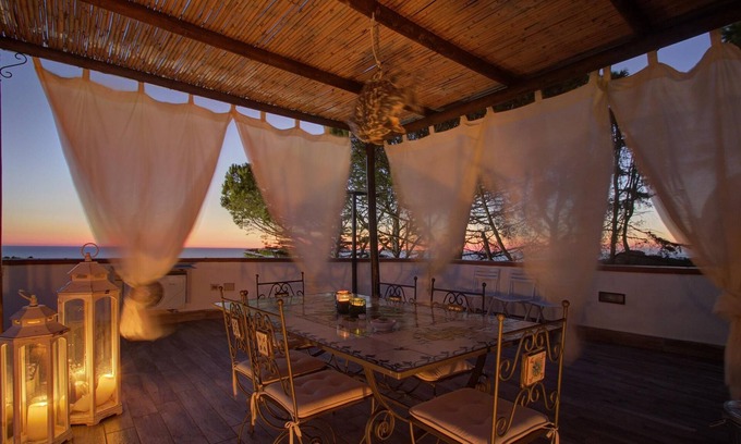 Lacco Ameno Apartment | VILLA AMAZING SUNSET TERRACE sea view, park,aircnd