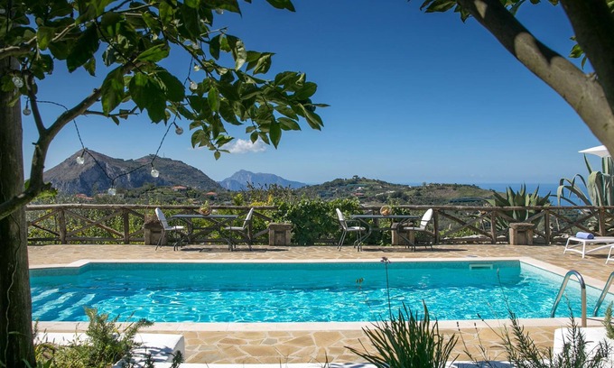 Schiazzano Villa | Villa Amiela with Private Pool, Sea View, Garden, Terrace and Parking