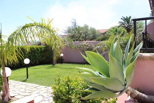 Sant'Onofrio House | Villa Angel
