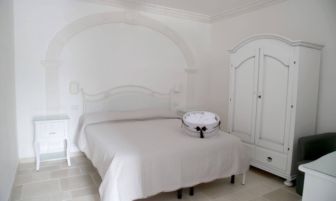 Selva di Fasano Apartment | Villa Angelina, 1st floor right 4 people superior