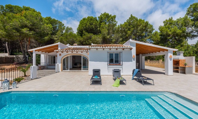 Pinar del Advocat Villa | Villa Anna - Plusholidays