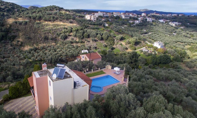 Stalos Villa | Villa Anna with Pool in Chania Crete