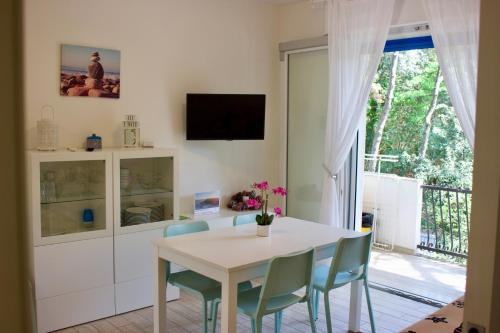 Bibione Lido del Sole Apartment | Villa Antonietta 3, tra pineta e mare