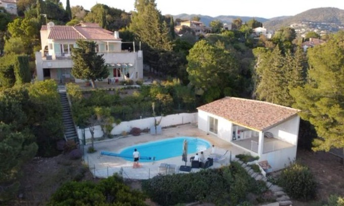 La Londe-les-Maures Villa | Villa au Calme Avec Piscine et vue sur ile de Porquerolles