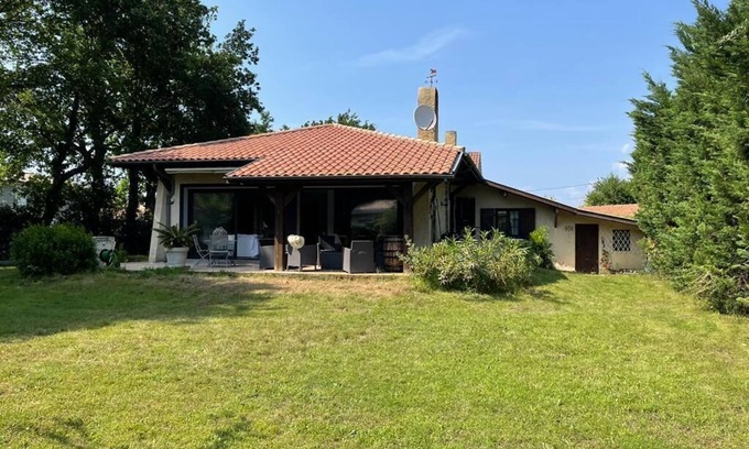 Le Teich Villa | Villa au Calme Proche Bassin