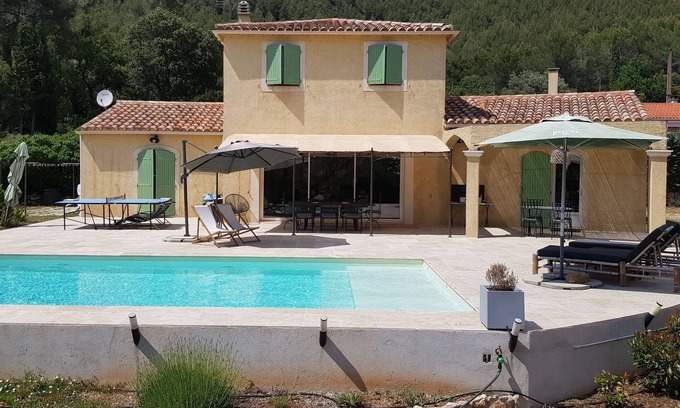 Cuges-les-Pins Villa | Villa Avec Piscine au Cœur de la Provence et Proche mer