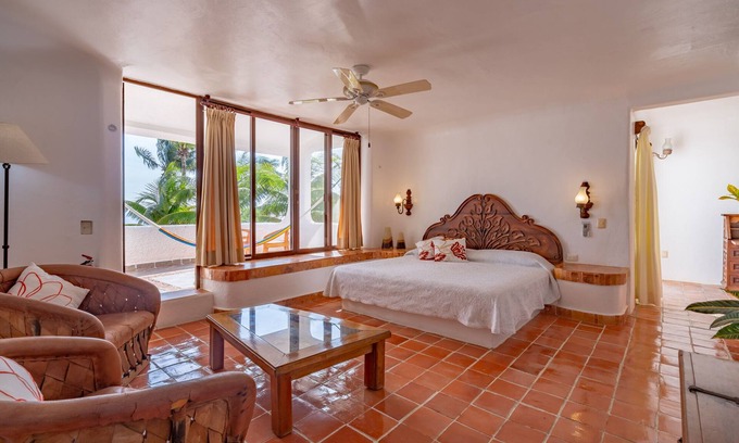 Akumal Villa | Villa Balam Ek, Beautiful Oceanfront home on the Caribbean Sea!