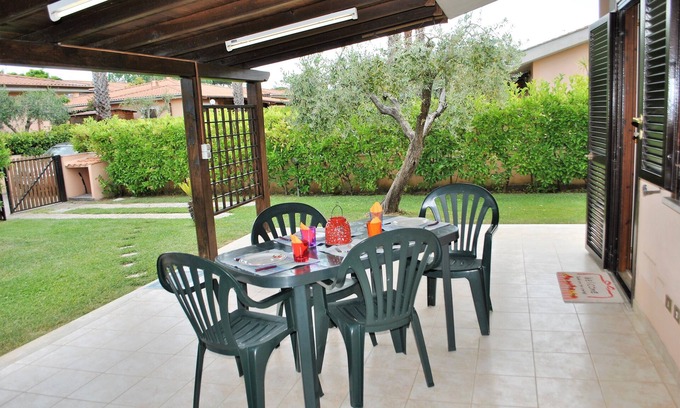 Sperlonga Villa | Villa Barbie between Terracina and Sperlonga, 400 mt from beach