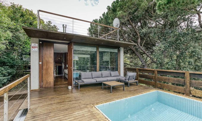 Begur Villa | Villa Begur with Pool, Terrace & Wi-Fi