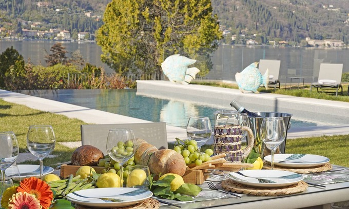 San Felice del Benaco Villa | Villa Bianca