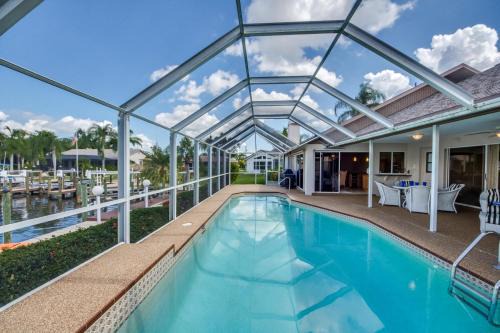 Pelican House | Villa Blue Sky, Cape Coral