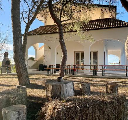 Carmiano Villa | Villa Brada