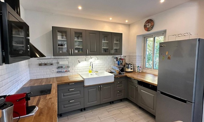 Les Baraques House | Villa Calme, Grand Jardin, Linge Fourni