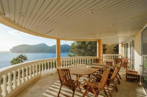 Camp de Mar Villa | Villa Camp de Mar, Sea View
