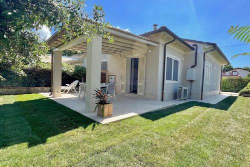 Forte dei Marmi Villa | Villa Carli in centro a Forte dei Marmi