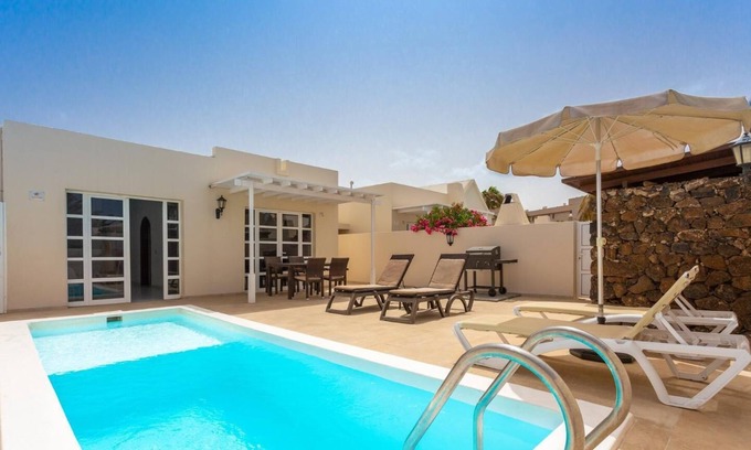 Matagorda Villa | Villa Casita Cinco - Two Bedroom Villa, Sleeps 4
