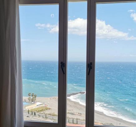 La Mamola Apartment | Villa Cautor