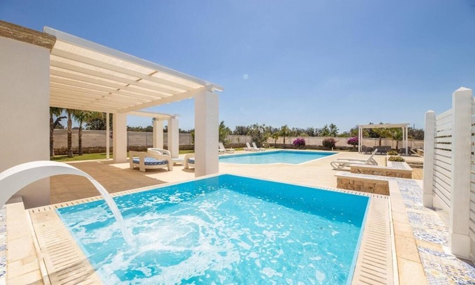 Capilungo Villa | Villa Celia - Private villa with swimming pool, Puglia