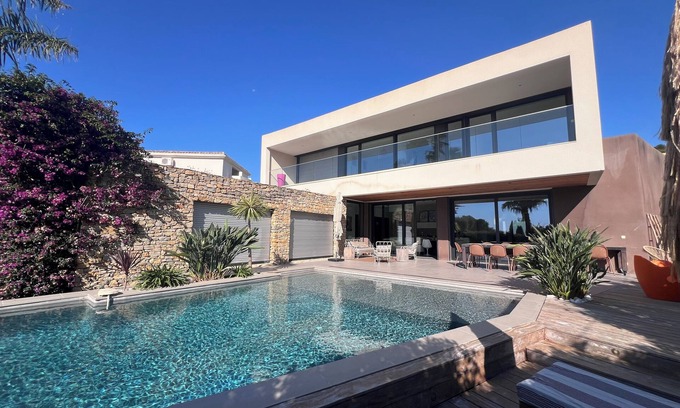 La Ciotat House | VILLA CHARLY : Superb 10-person villa near the Calanques