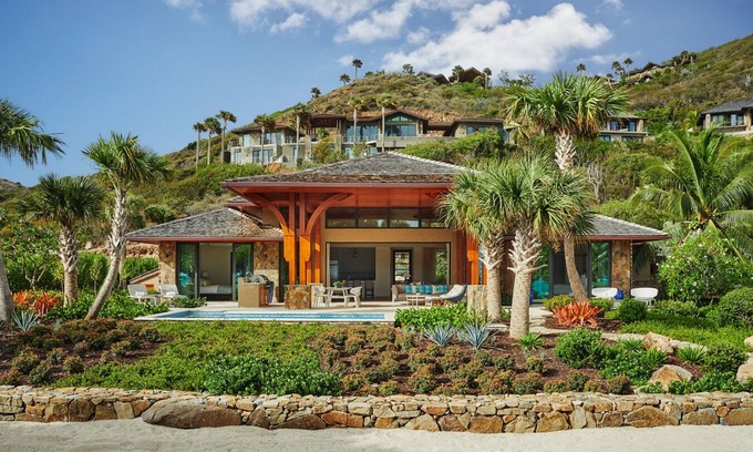 North Sound Villa | Villa Cheemaun
