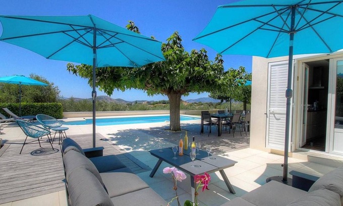 Afa House | Villa Cipriani 3 Chambres Tout Confort