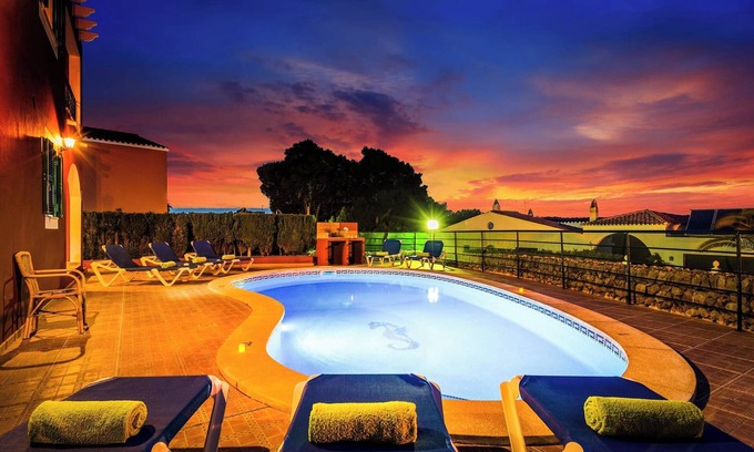 Serpentona Villa | Villa Clara - high quality villa with pool, Wi-Fi, & A/C in Cala Galdana