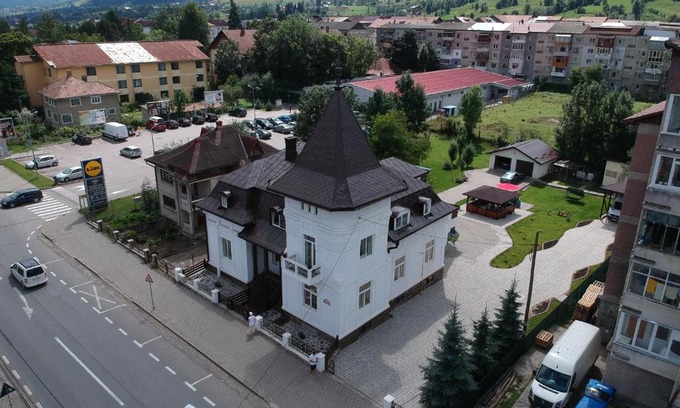 Campulung Moldovenesc Apartment | Villa Coca