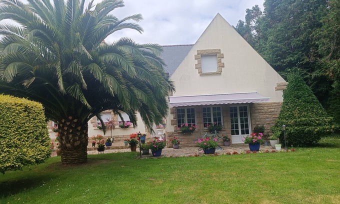 Concarneau Bed & Breakfast | Villa de Kerfest