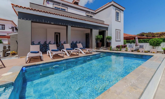 Arona Villa | Villa De Marcos